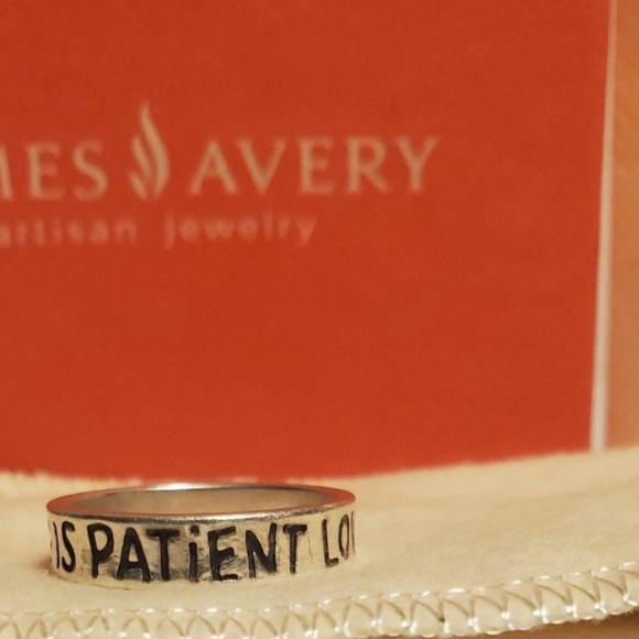 James Avery Retired Love Is Kind Love Is Patient Ring Size 7.5 - Picture 8 of 8